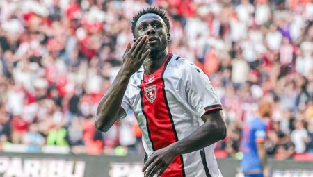 Samsunspor’da Kingsley Schindler ile yollar ayrıldı