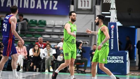 TOFAŞ’ı eleyen Bahçeşehir Koleji yarı finalde!