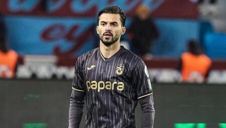 Trabzonspor’da Hüseyin Türkmen’le yollar ayrıldı
